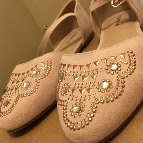 torrid Shoes - NWT - Torrid studded pink suede flats 7.5 Wide